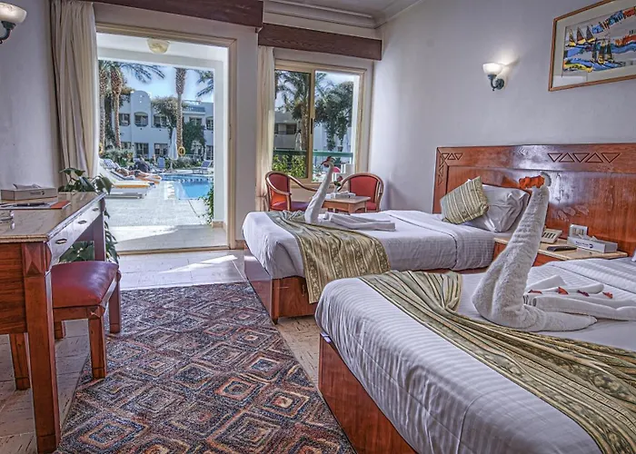 Falcon Hills Hotel