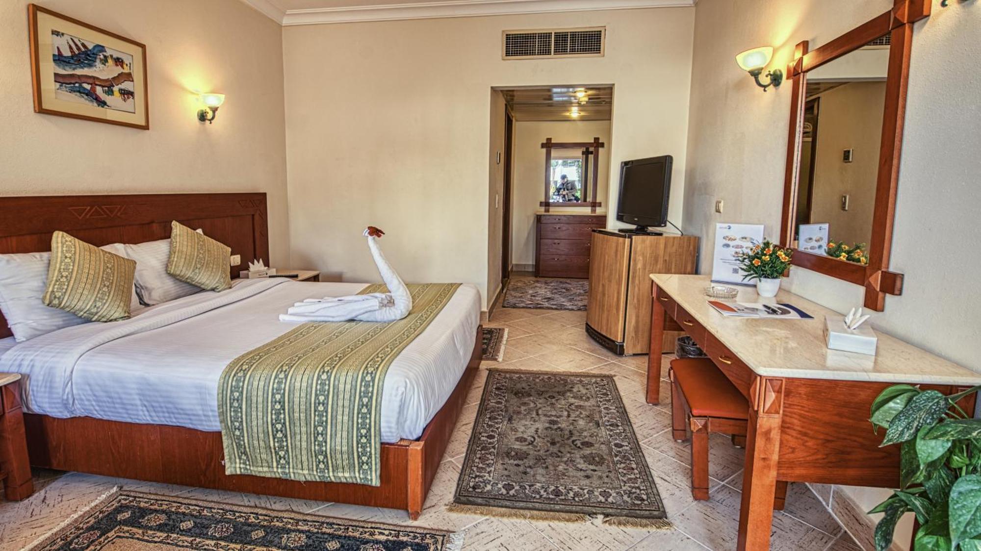 Resort Falcon Hills 3*